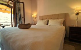 Tourist Hotel